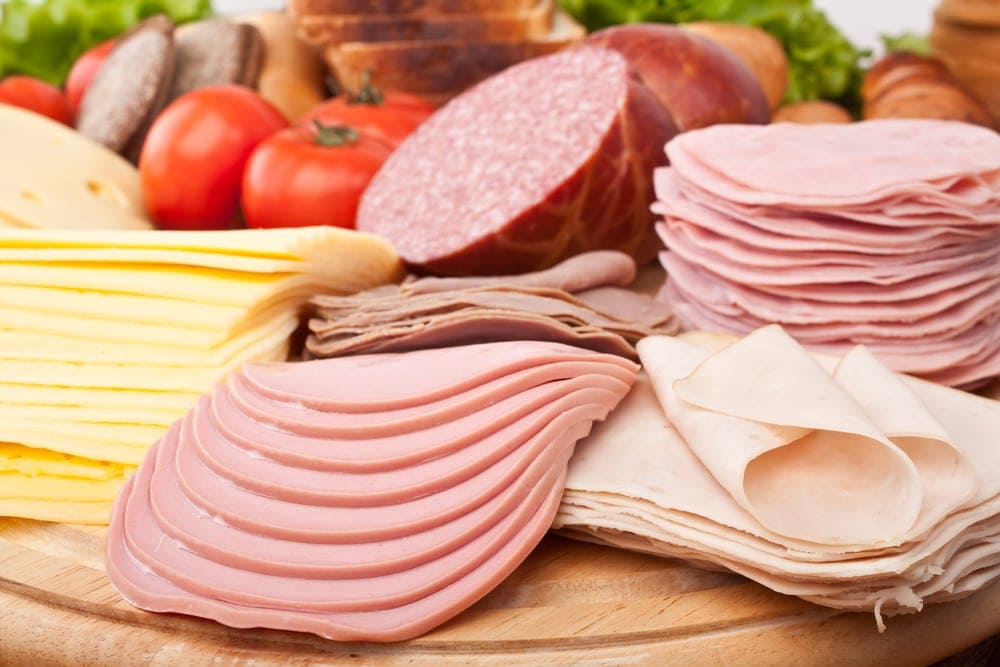 Keep Your Deli Meats Fresh: How Fiber Desiccants Can Combat Moisture